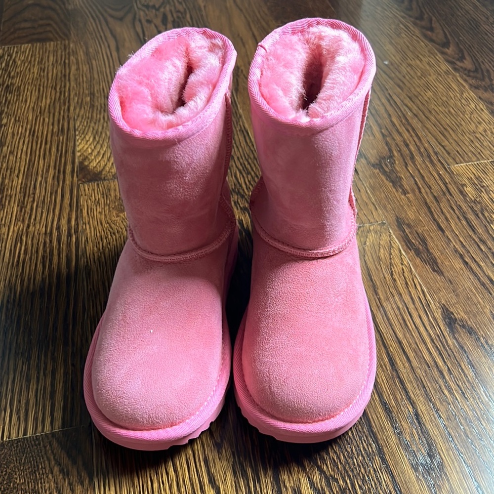 Ugg boots - girls